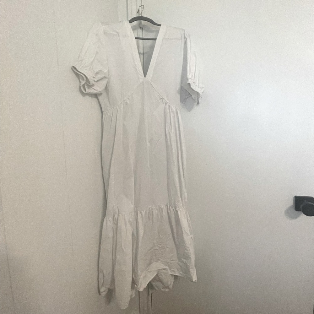 Like new Topshop long white linen dress with black bow